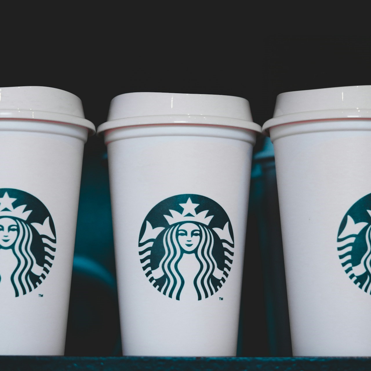 Aplikasi Starbucks: Strategi Digital dalam Membangun Kepuasan Pelanggan